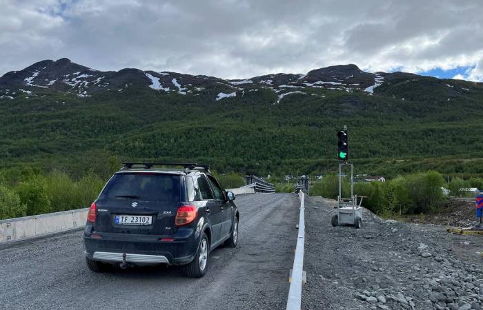 E6 at Badderen in North Troms is open again after a bridge failure – NRK Troms and Finnmark