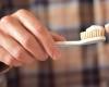 You brush too hard and 5 other mistakes you should avoid when brushing your teeth