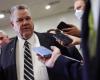 Trump disparages Jon Tester’s weight during fundraiser, saying he ‘looks pregnant’